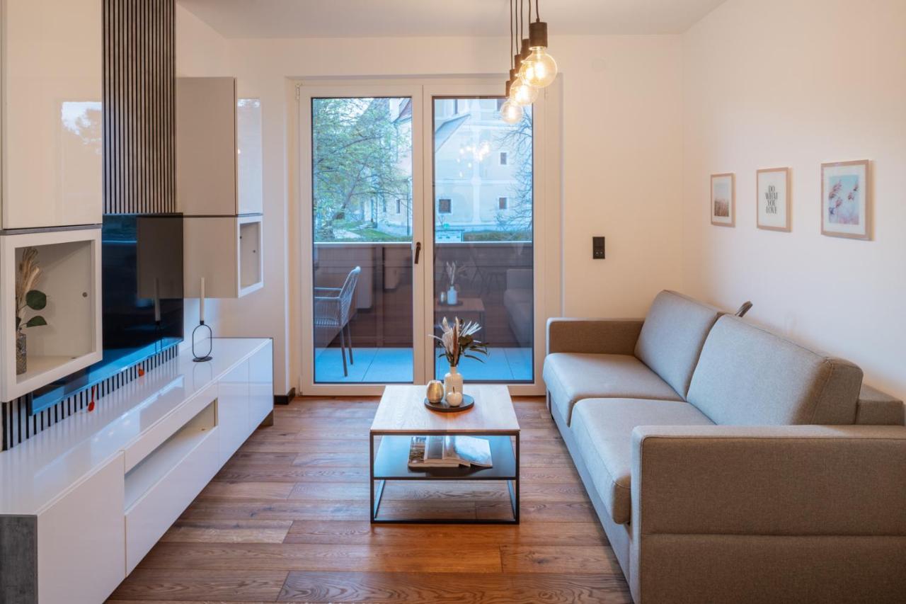 Rivervista Apartments By Mi_Vida Bad Waltersdorf Buitenkant foto